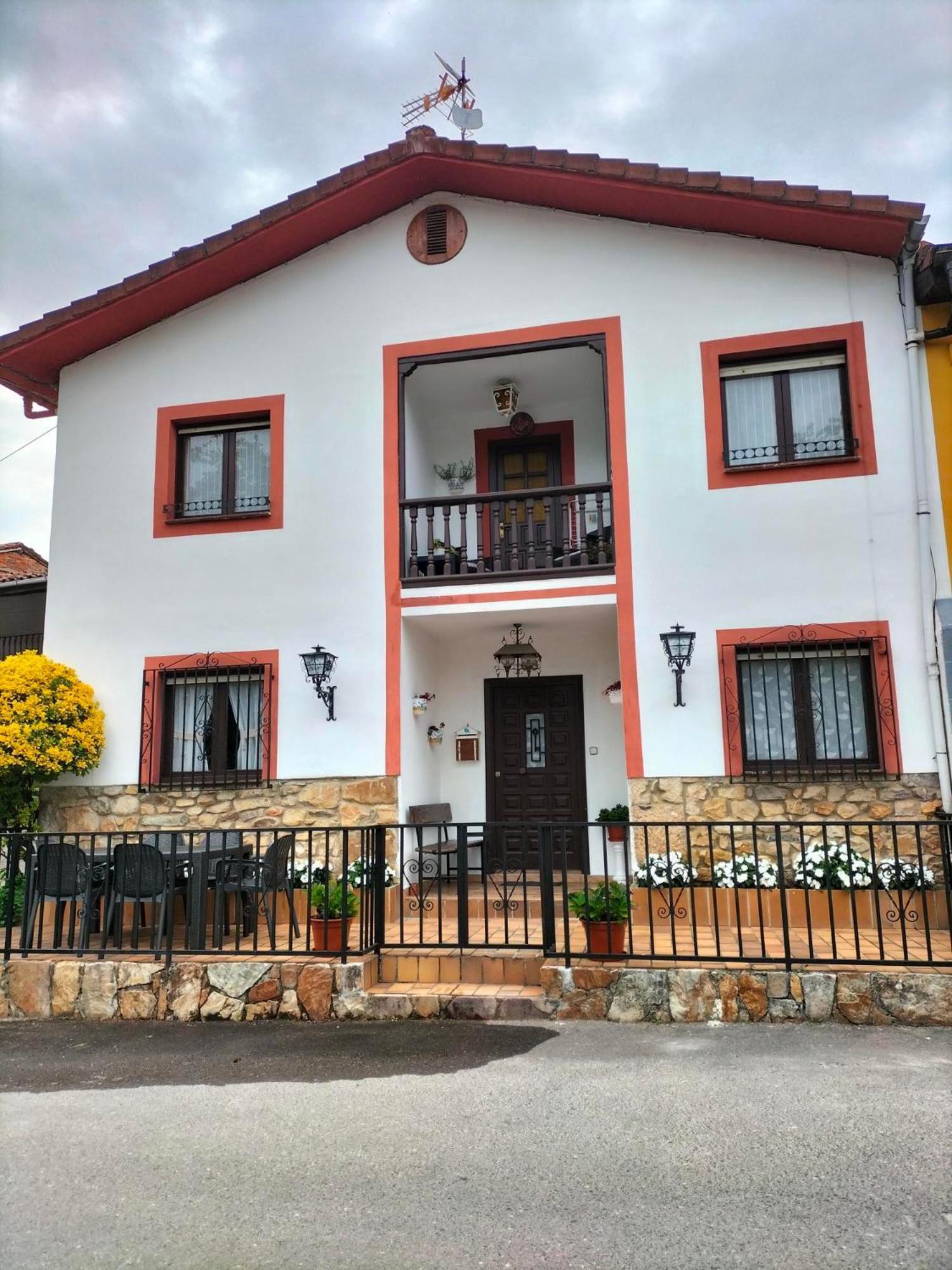 Suenos De Luz Villa Mestas De Con Exterior foto